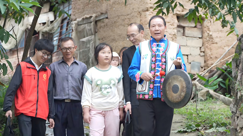非遗传承人改编歌曲普法.png