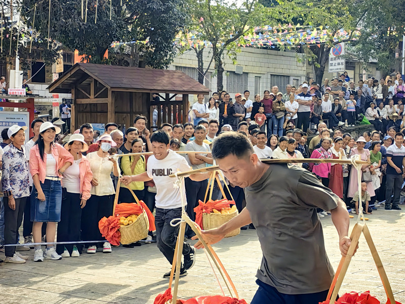 6.2民间体育竞技.jpg